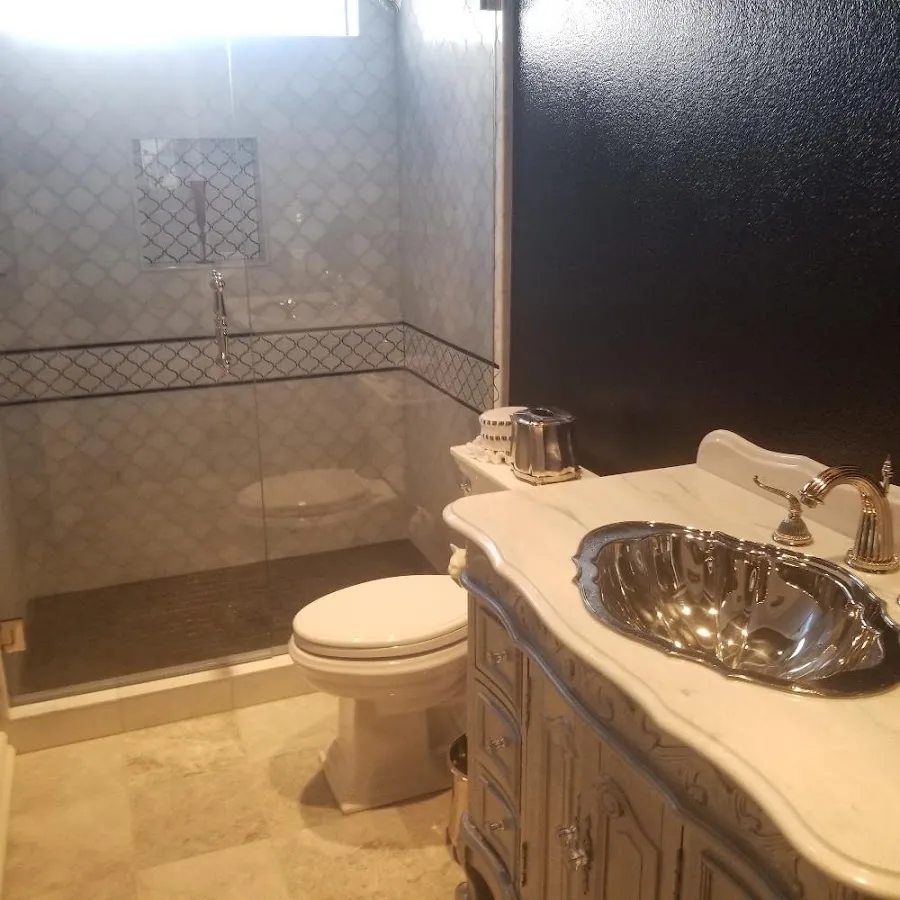 Professional plumbing work and bathroom remodeling in Centerville